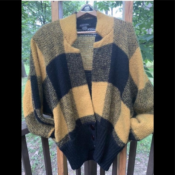 I.B. Diffusion Sweaters - VTG 1980’s I.B. Diffusion Buffalo Plaid Cardigan